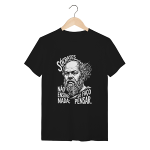 Camiseta Sócrates Linocut Não Ensino Nada Pensar | Silk & Luck