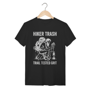 Camiseta Hiker Trash: A Glória da Trilha | Silk & Luck
